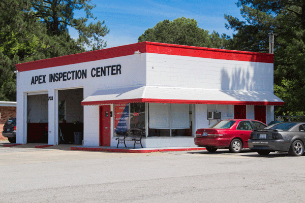 Apex Inspection Center | NC State Inspection and Emissions Station | 703 E Williams St, Apex NC 27502 | 919-985-7162